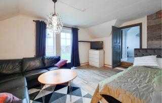 4 Bedroom Pet Friendly Home In Upplid - 3