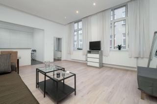 Nowomiejska Spacious Studio Near Plac Wolności in Łódź by Noclegi Renters - Łódź - 7