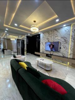De-Luxe Haven Apartment - Lekki - 3