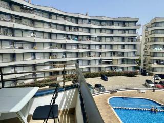 Apartment in Spain by the Beach & Pool - L'Estartit - 3