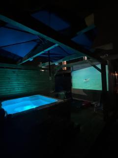 Studio Morro das Pedras Floripa com Jacuzzi - Florianópolis - 3