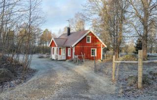 3 Bedroom Pet Friendly Home In Tived - Tived - 1
