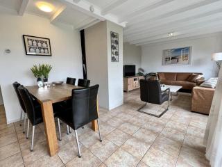 Detached holiday home with garden - Sint Maartenszee - 1