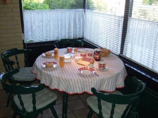 furnished bungalow for max 4 - Sint Maartenszee - 1