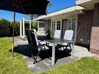 Holiday bungalow in Sint Maartenszee - Sint Maartenszee - 7