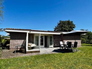 Holiday bungalow in Sint Maartenszee - Sint Maartenszee - 5