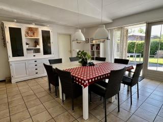 Holiday bungalow in Sint Maartenszee - Sint Maartenszee - 8