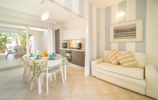 Queen's Bay - Porto Palo - 8