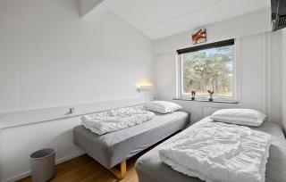 1 Bedroom Cozy Apartment In Nexø - Neksø - 2