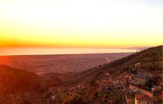 Gorgeous Apartment In Capezzano Monte - 2