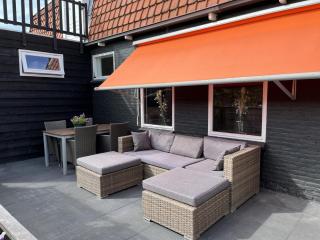 holiday home with dunes, beach and sea - Sint Maartensvlotbrug - 0