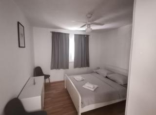 Perfect Getaway Near Korčula’s Scenic Sights and Beaches - Žrnovo - 3