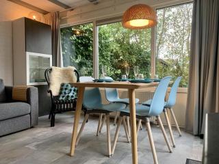 Holiday home for smaller groups - Sint Maartenszee - 8