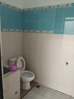 XL guesthouse - Madiun - 7