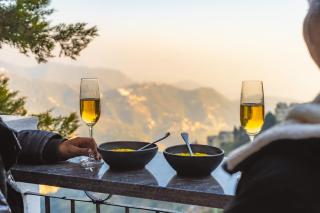 Almost Heaven Suites - Mussoorie - 8