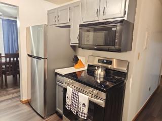 Harvest Haven's Plaza Paradise - La Salle - 3