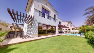 Luxury Paradise 7 Bedroom Plus Maids Villa - 9