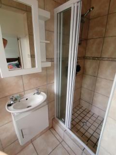 Travellers Treat Luxurious House sleeps 8, just minutes from the oceans - Agulhas - 2
