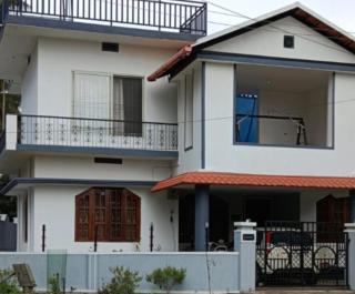MAYURI Home Stay - Kushālnagar - 0