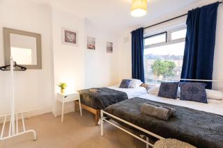 Elmhurst Avenue - Contractors Long Stay Parking by ShortStayUK - Bristol - 1