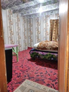 Aadil Paying Guest House Near Gulmarg - 1