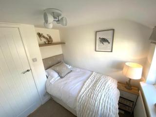 Cosy cottage, 5 min to the beach - 5