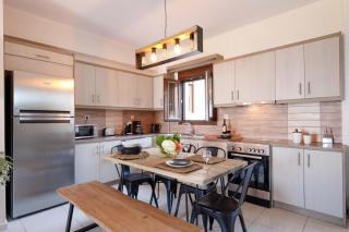 Oak Wood - Sea View Exclusive Maisonette - 7