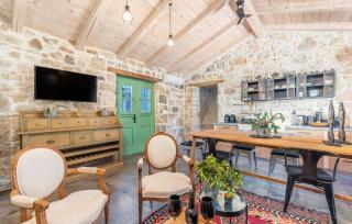 Cozy Home In Filipini With Wifi - Buici - 9