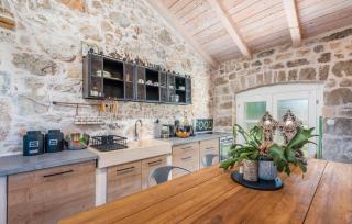 Pet Friendly Home In Porec - 2