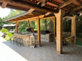 Casa De Crescenzo con piscina - Bellona - 4