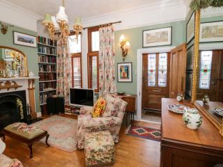 The Gables - Rugby - 8