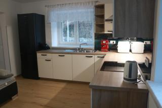 House Utrinek with free play room, jacuzzy and garage - Podbrdo - 1