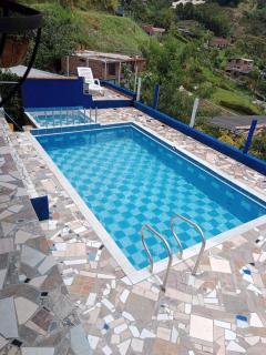 Finca con piscina en Copacabana - 4