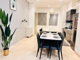 LUCENTIA RESIDENCE BY Glory Home - 4