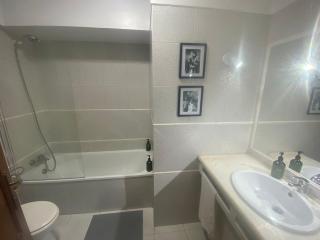 Your holiday home near Carcavelos beach - Oeiras - 2