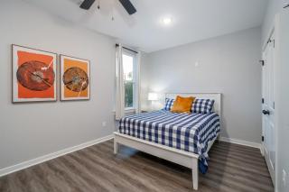 Lakefront Oasis with Game Room! - Lake Hamilton - 7