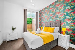 Modern 6-Bedroom Home - Sleeps 12 - Parking - Garden 568P - Birmingham - 9