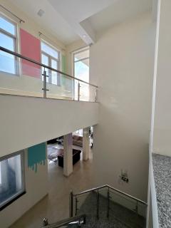 Two Passangers Room in Penthouse - Gurgaon - 3