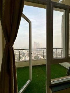 Two Passangers Room in Penthouse - Gurgaon - 2