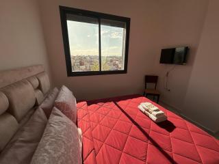 Bright Apartment in Tangier - 9