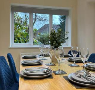 Rectory House Perfect for Families, Groups, Business, Contractors, Sutton Coldfield - Birmingham - 3