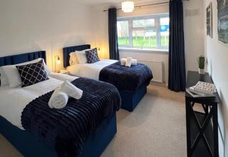 Rectory House Perfect for Families, Groups, Business, Contractors, Sutton Coldfield - Birmingham - 1