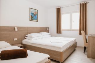 Apartments Maslina - 1