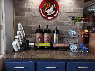 AmericInn by Wyndham White Bear Lake St. Paul - 2