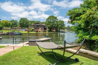 Steps to the Lake, Game Room & More! Sleeps 9 - 3