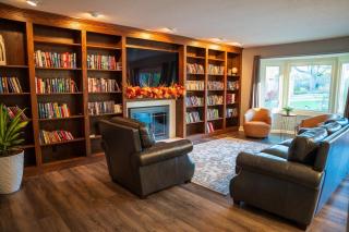 Las Lomas Luxury Home - 0