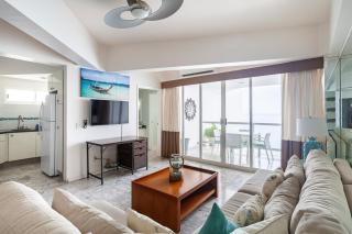 Great BeachFront Condo,11th Floor, Great View! - Acapulco - 9