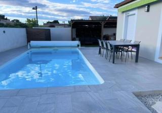 Maison vacances - Gallargues-Le-Montueux - 0