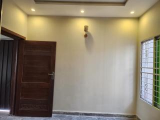 House Portion with One Bedroom in Johar Town Lahore - 1
