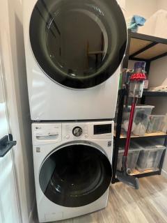 Brand New Black Fox Cabin with Private Nordic Spa - 1